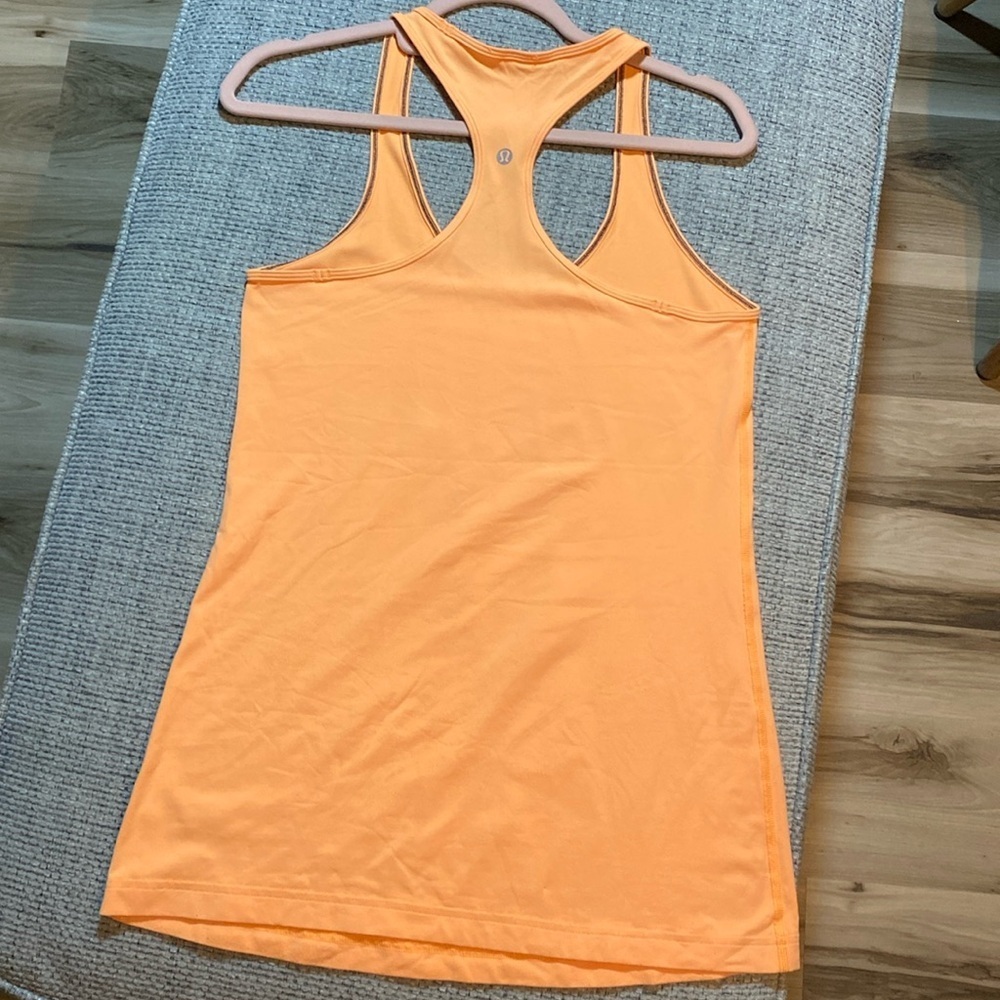 EUC lululemon Power Y tank